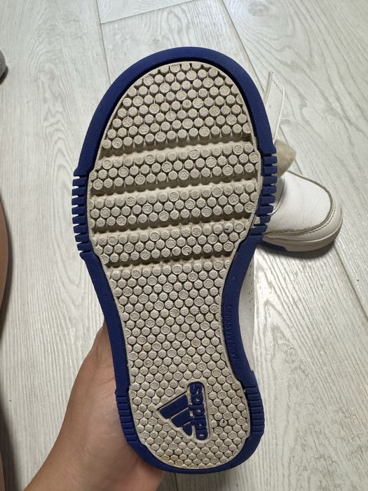 Детские кроссовки Adidas