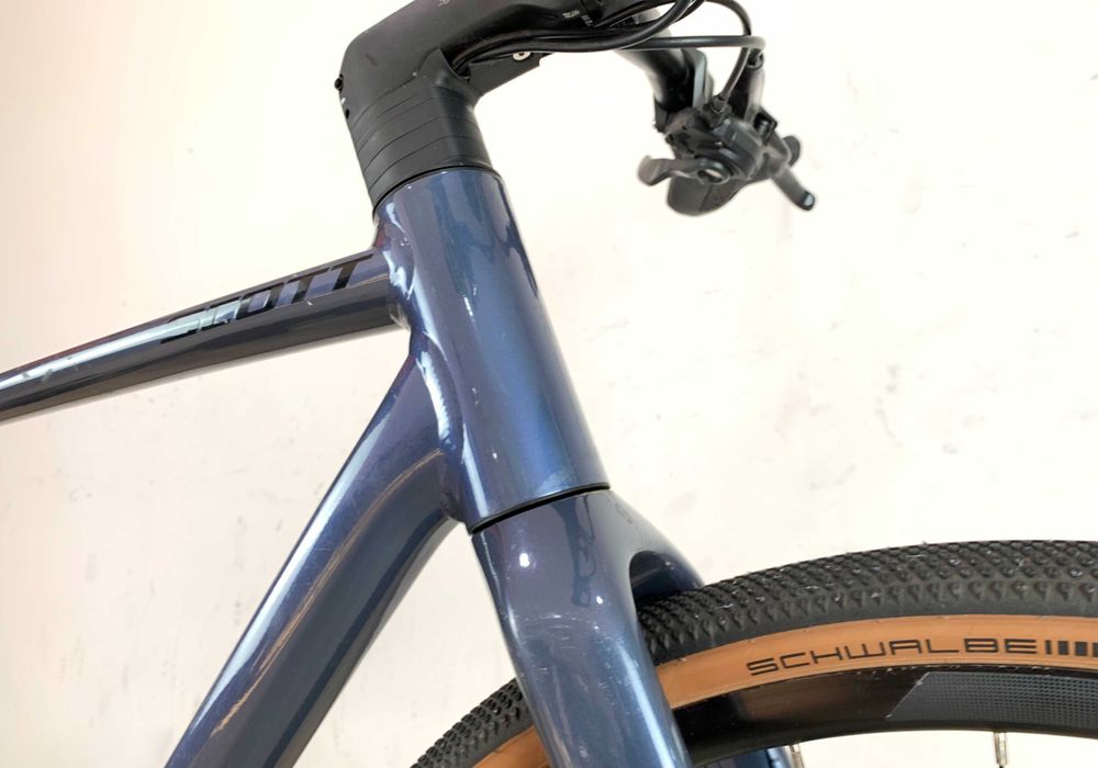 Міський  гравійник  Scott Metrix 20 Гідравліка, 2х10, осі