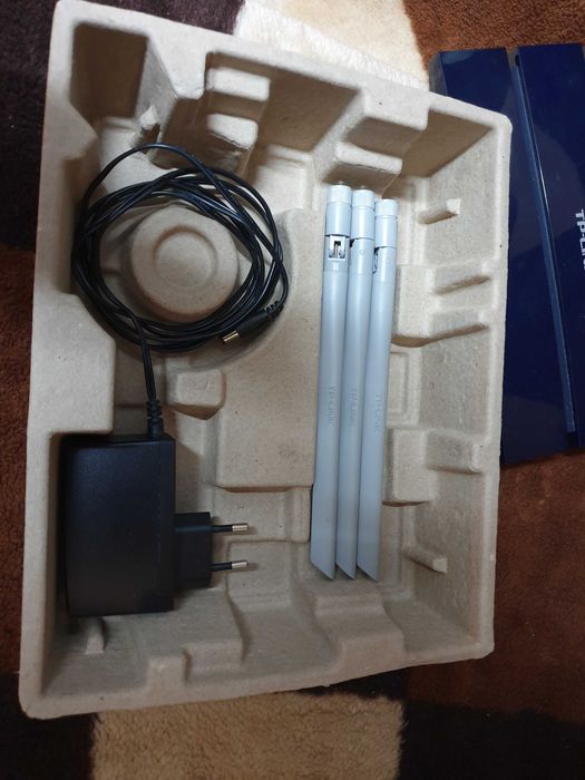 Router Wifi 2.4Ghz TP-LINK TL-WR1043ND 450Mbps