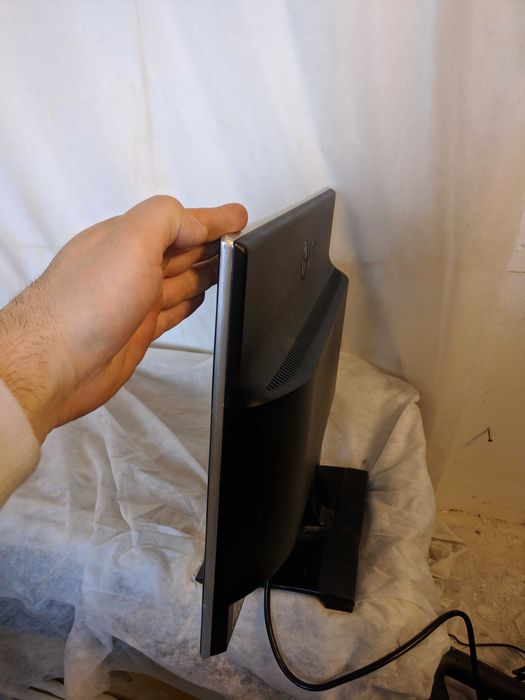 Монітор LG 23 hdmi dvi VGA