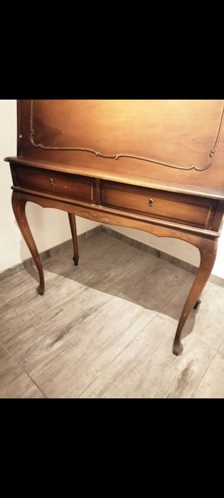 Antyki Ludwikowskie sekretarzyk i ława