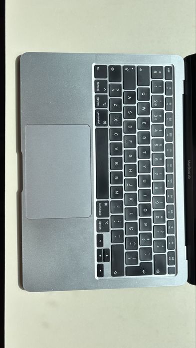Macbook Air Intel i3, 8GB 256GB - 2020 (Com CAIXA ORIGINAL)
