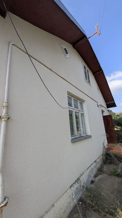 Продається Українська хата в мальовничому куточку Прикарпаття