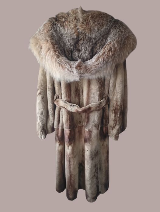 Дл 120см. Норковая шуба с рысью. Натуральная шуба