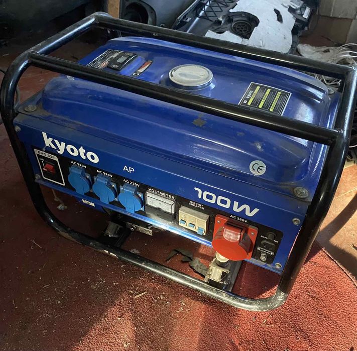 генератор бензиновий 6000w 3 фази