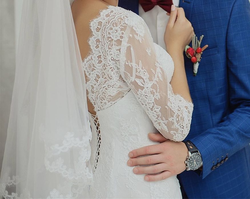 Ексклюзивна весільна сукня з мережива