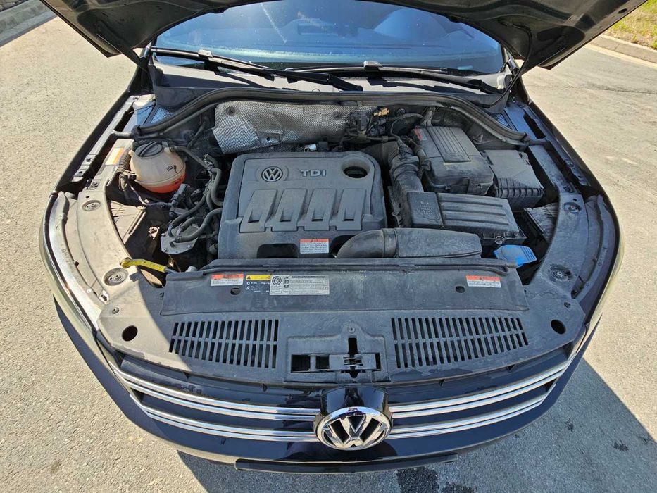 2015 Volkswagen New Tiguan 2.0 TDI Premium На майданчику Тігуан