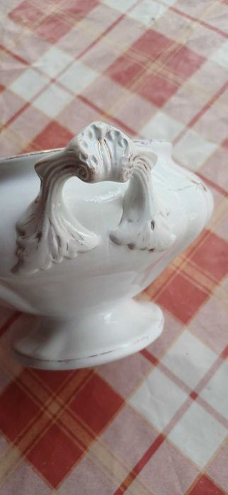 Супник Кузнецов, красивый без сколов, клеймо