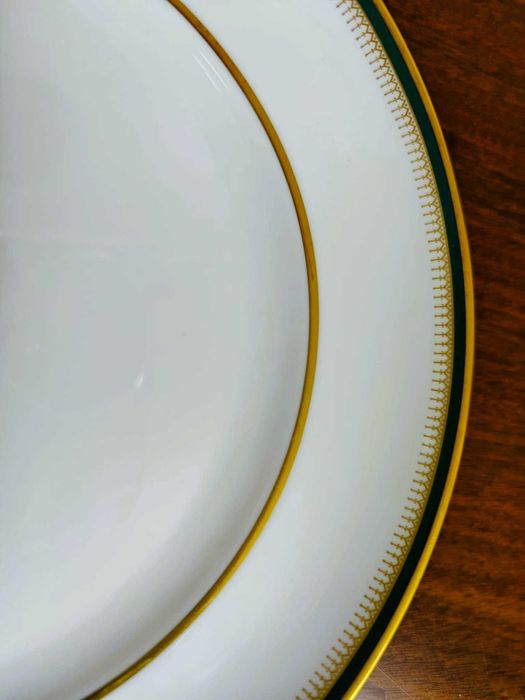 Prato raso Vista Alegre modelo Brigthon