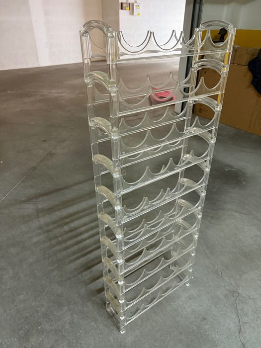 Garrafeira em Acrílico