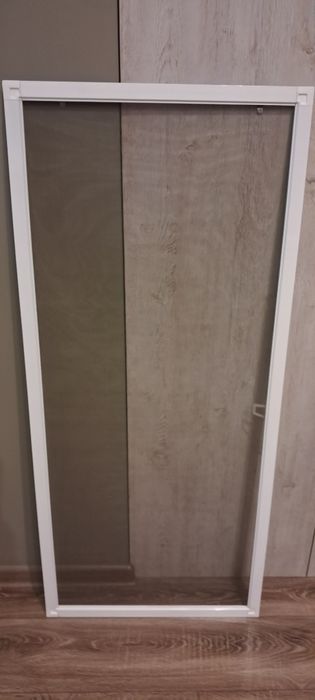 Продам москитную сетку б/у