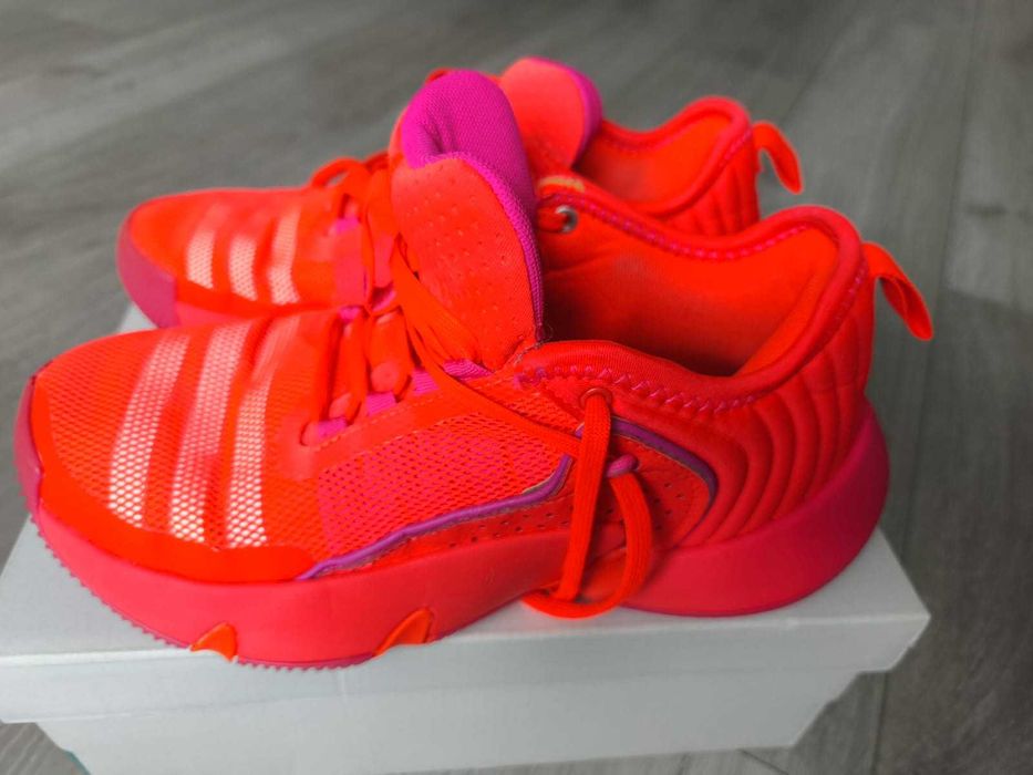 Buty adidas trae unlimited junior r.37 1/3