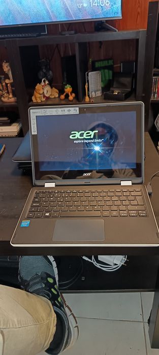 PC portátil Acer aspire r11