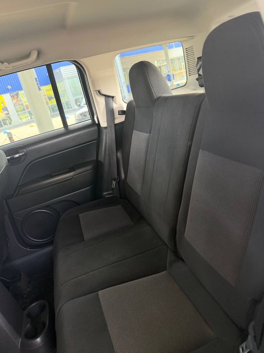 Продам Jeep Compass