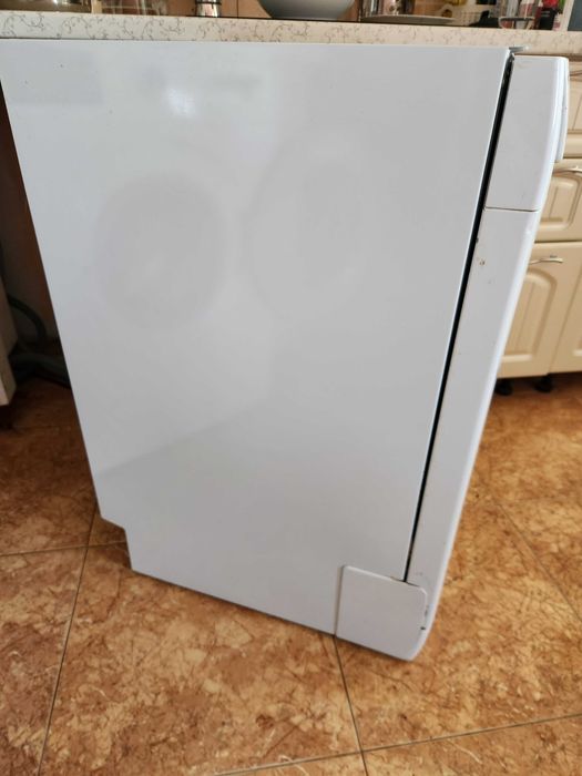 Посудомийка Hotpoint-Ariston LSF 835 EU/HA
