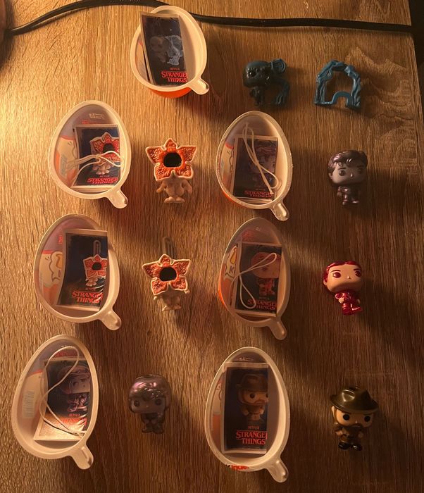 киндер джой очень странные дела kinder