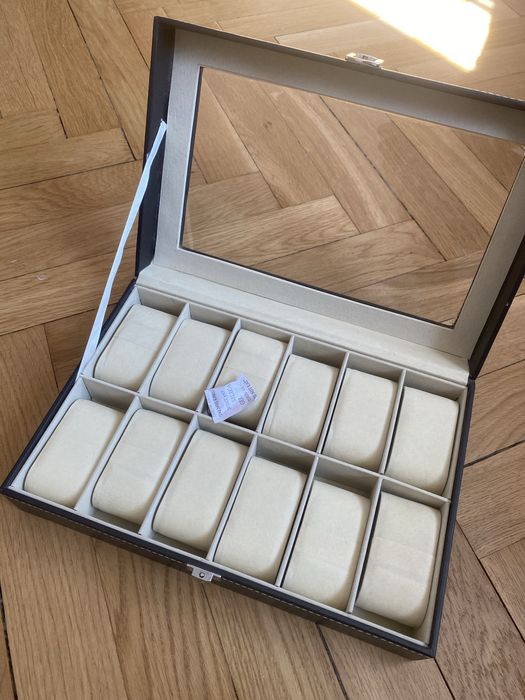 Pudelko etui organizer na 12 zegarkow