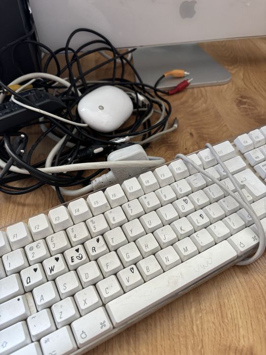 iMAC  komputer stacjonarny sprawny