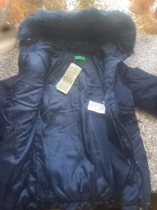 Пальто на дівчинку нове 300гр.