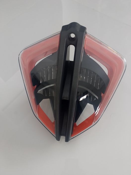 KTM 1290 Super Duke 17-20 lampa przód