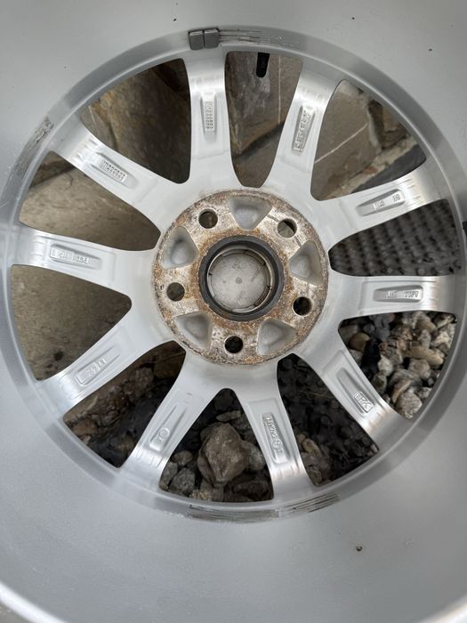 Felgi Koła 5x112 17   Opony Letnie Skoda VW Audi