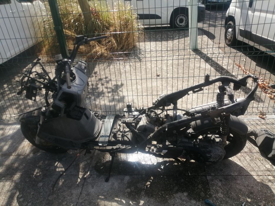 Daelim s3 125 FI PEÇAS