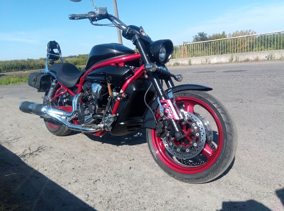 Мотоцикл Hyosung GV-650,