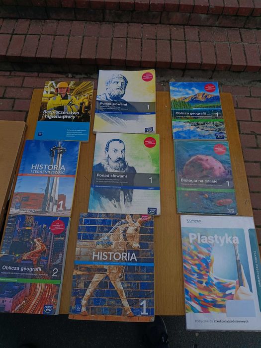 Książki szkolne do szkoły średniej