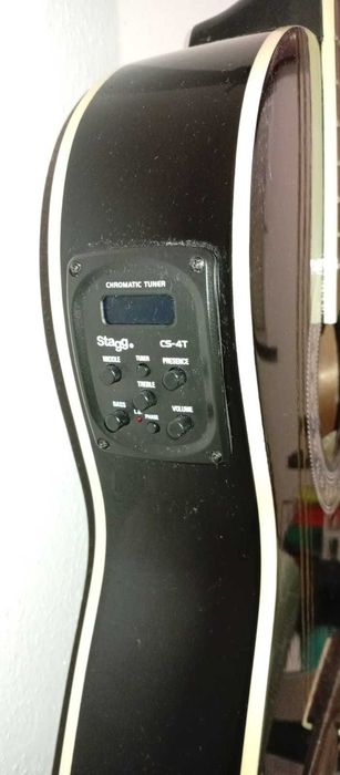 Vende pedais de guitarra e violão stagg ou troca