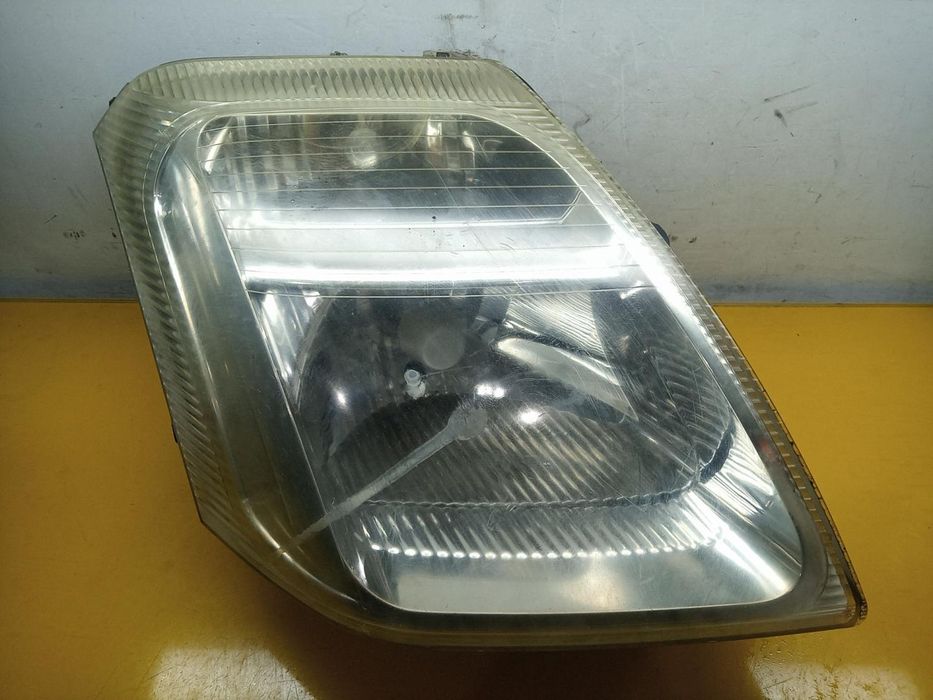 farol direito citroen C2