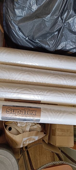 17 rolos de papel de parede vinílico com isolamento térmico pintável I