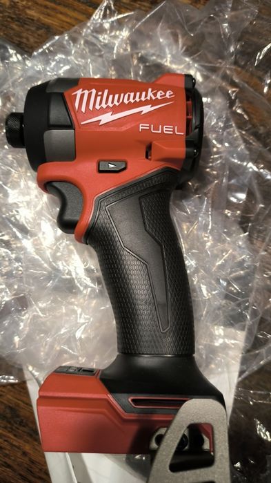 Zakretarka Milwaukee M18 FID3