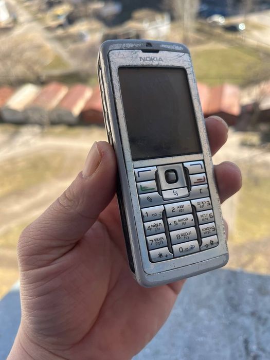 Nokia e60 на запчасти