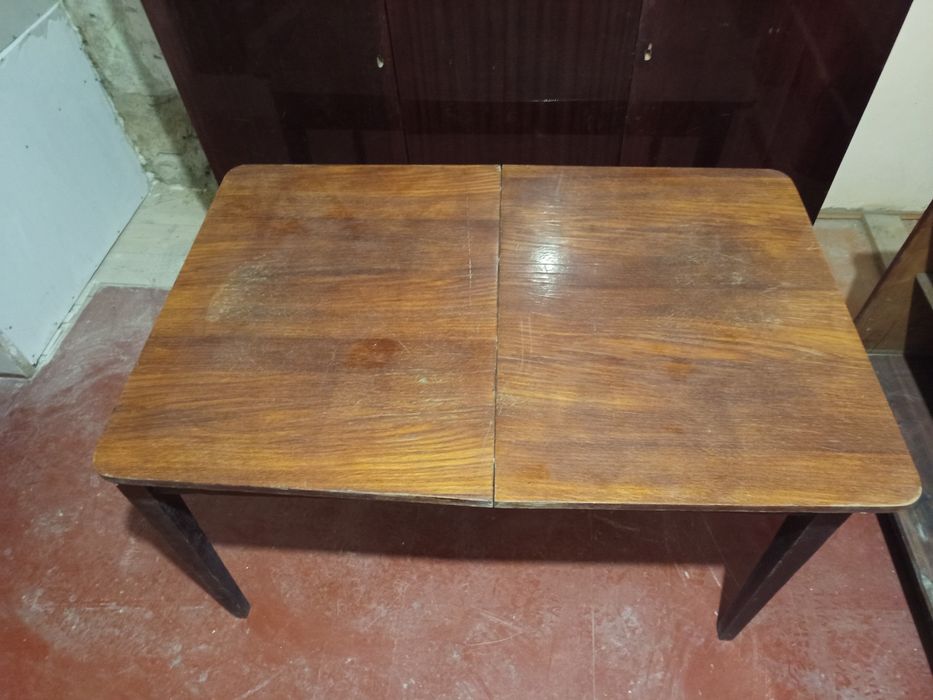 Комплект меблів(шафа,стіл,ліжко)