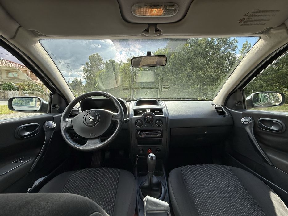 Renault Megane Break 1.5 DCi -04