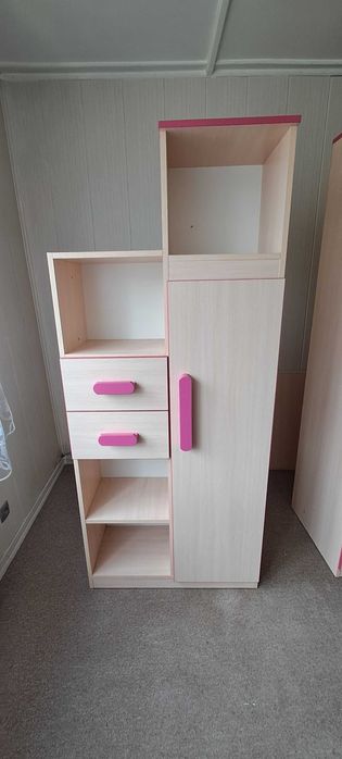 Meble dla dziewczynki