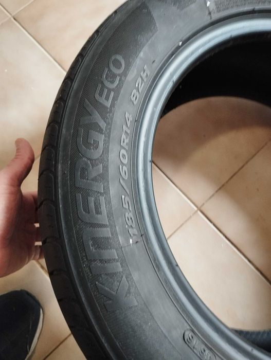 2 pneus semi-novos 185\60 R14 Hankook
