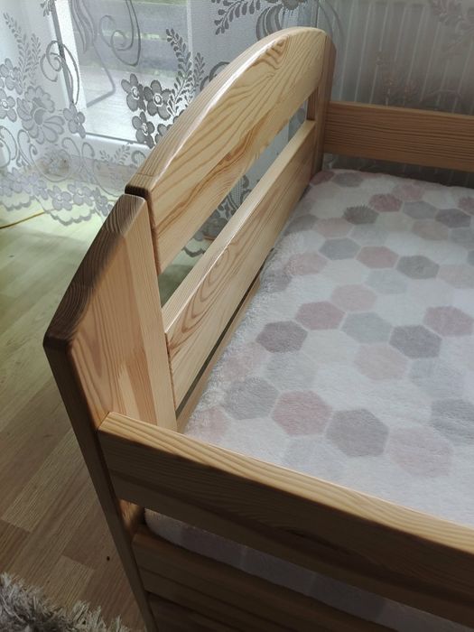Łóżko 160x80 + wysuwane 150x80 materace gratis