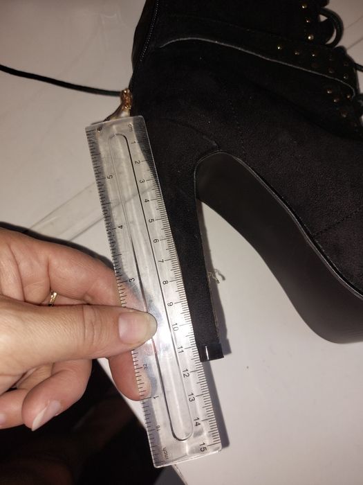 Szpilki botki rozmiar 38