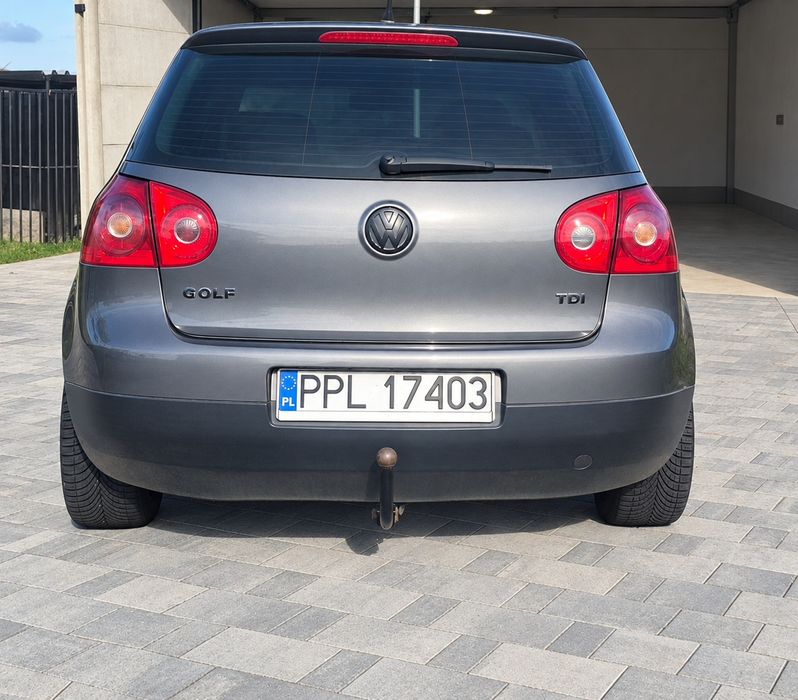 Volkswagen Golf V