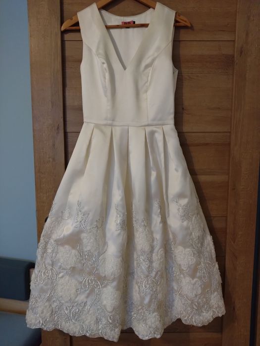 DO NEGOCJACJI Suknia ślubna / ślub cywilny / Chi Chi London roz. S