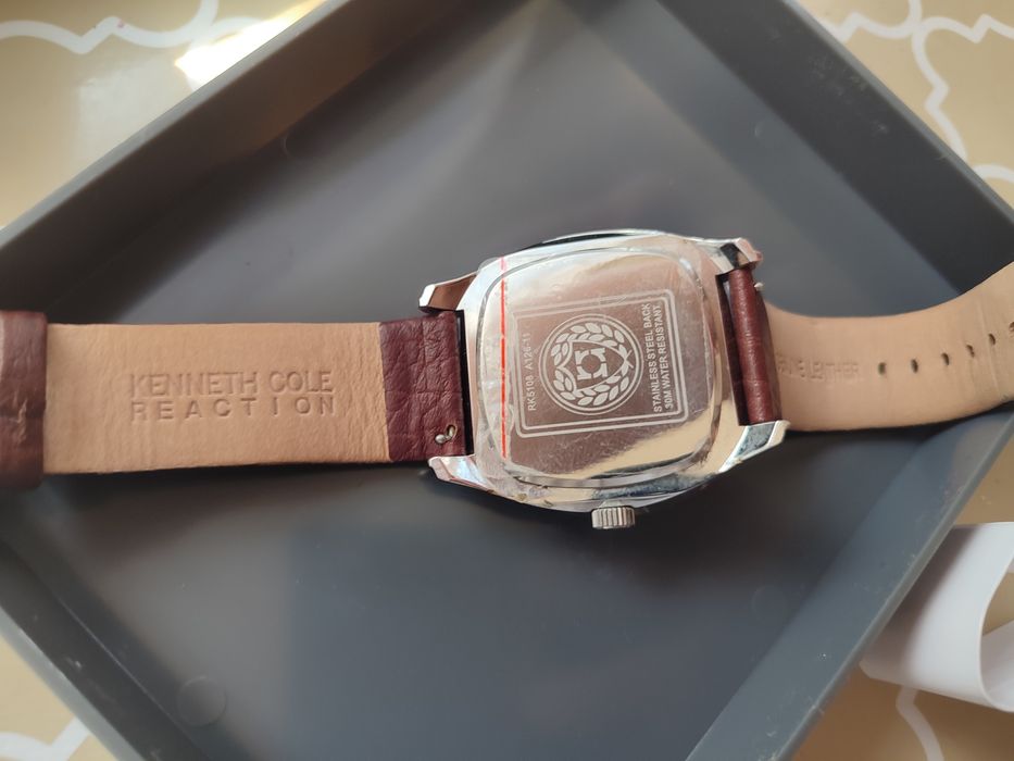 годинник, часи, kenneth cole reaction два змінні ремінці, нові