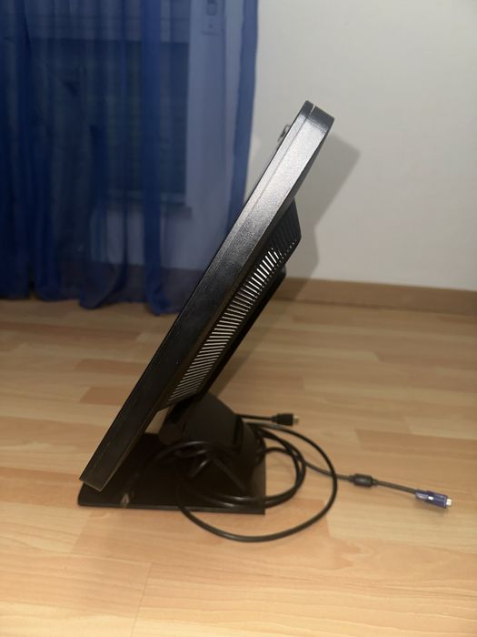 Monitor HP Webcam Alto-falantes Cadeado Adaptador Hdmi e cabos