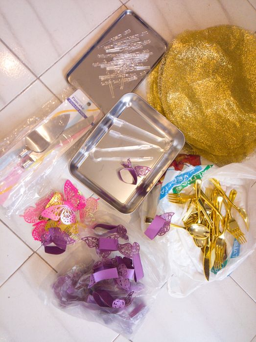 Alugo coisas para decoração de eventos