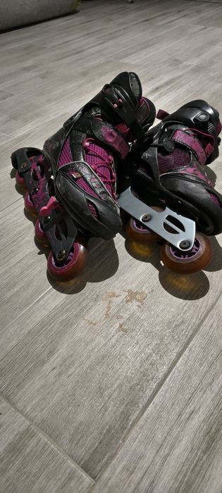 Vendo  Patins feminino,