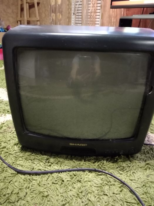 Телевизор маленький