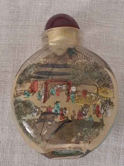 Frasco de rapé ou snuff bottle em vidro