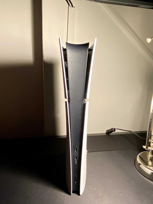 PS5 Slim  Digital - Como Nova | VENDA RÁPIDA