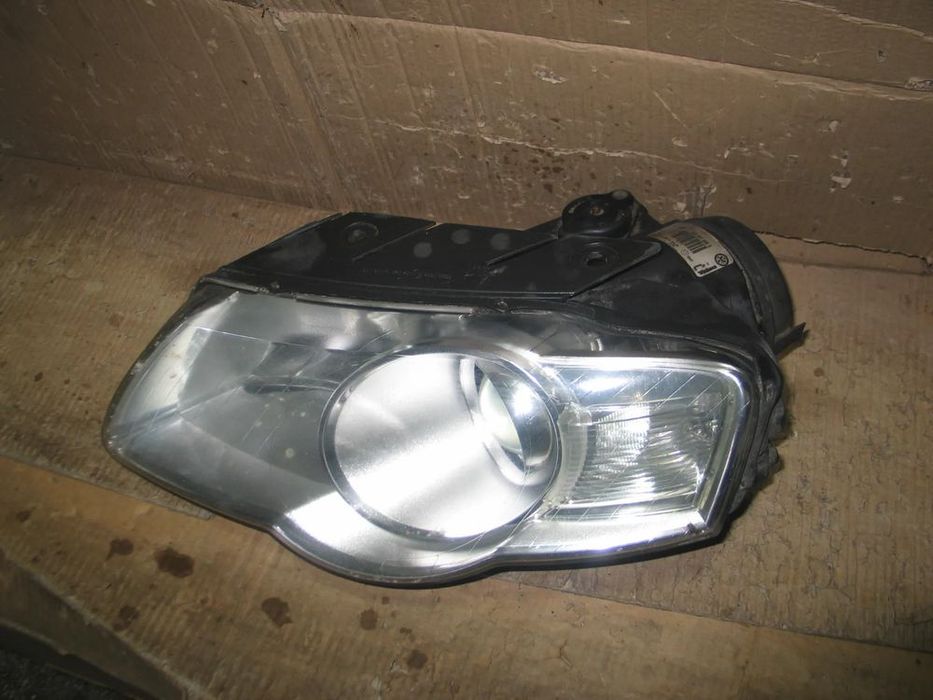 lampa przod vw passat b6 05-10r. 3c0941005s europa
