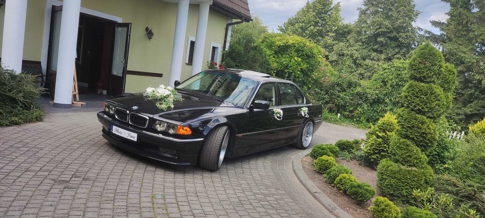 Wynajem auta z kierowcą do ślubu – BMW 750iL E38 (1999)